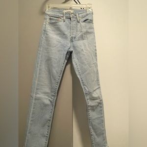 Levi’s skinny jeans